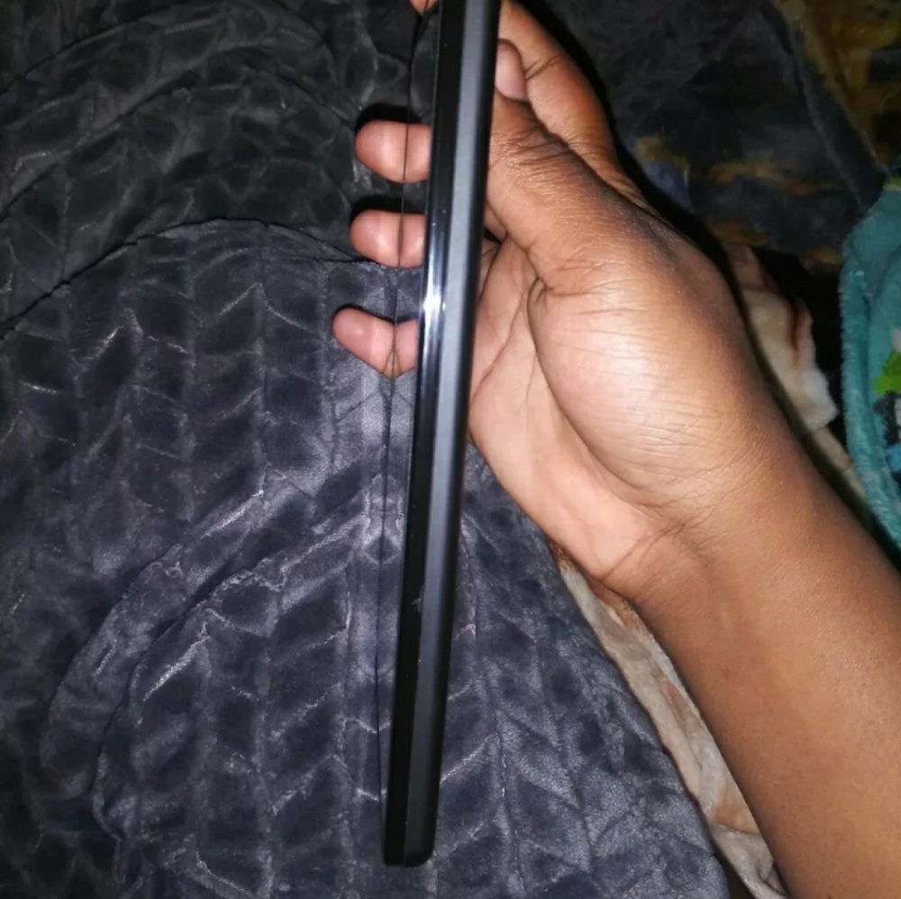 Tablet - Picture 4 of 4